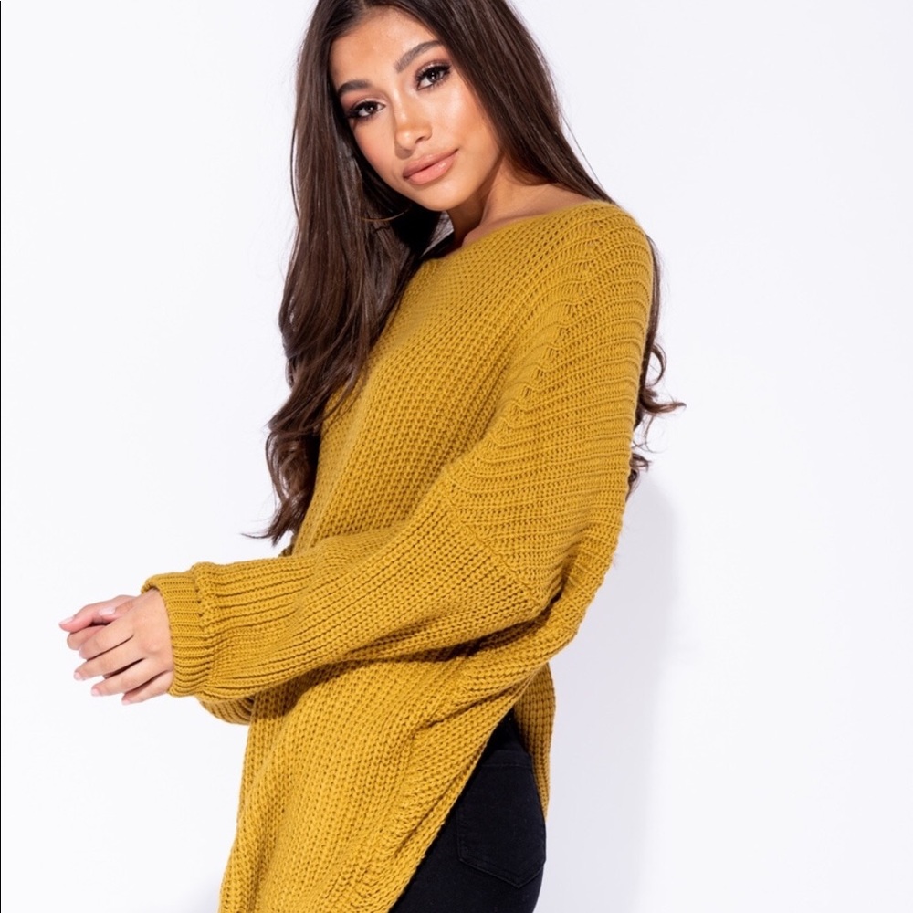 HP🍁 Mustard Twist back sweater! - Picture 3 of 3